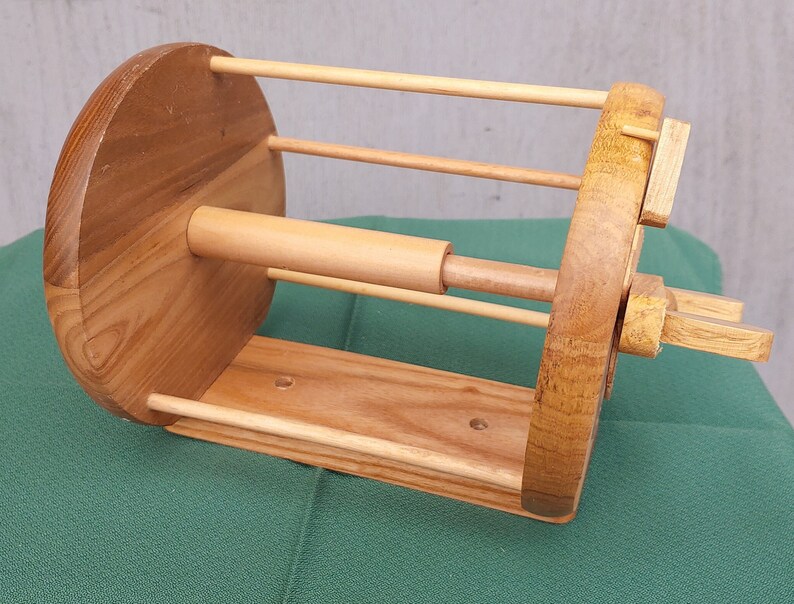 Vintage Fishing Reel Toilet Paper Holder Wood Rustic Bathroom, Outhouse