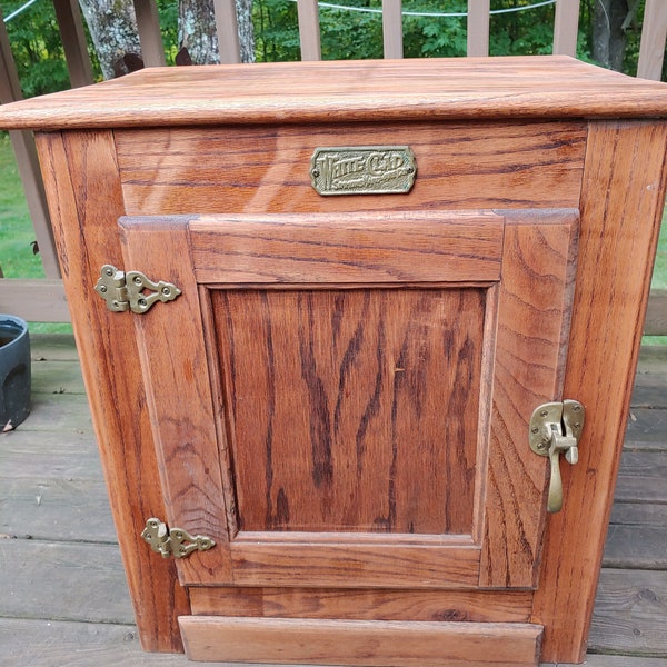 White Vintage End Table Etsy
