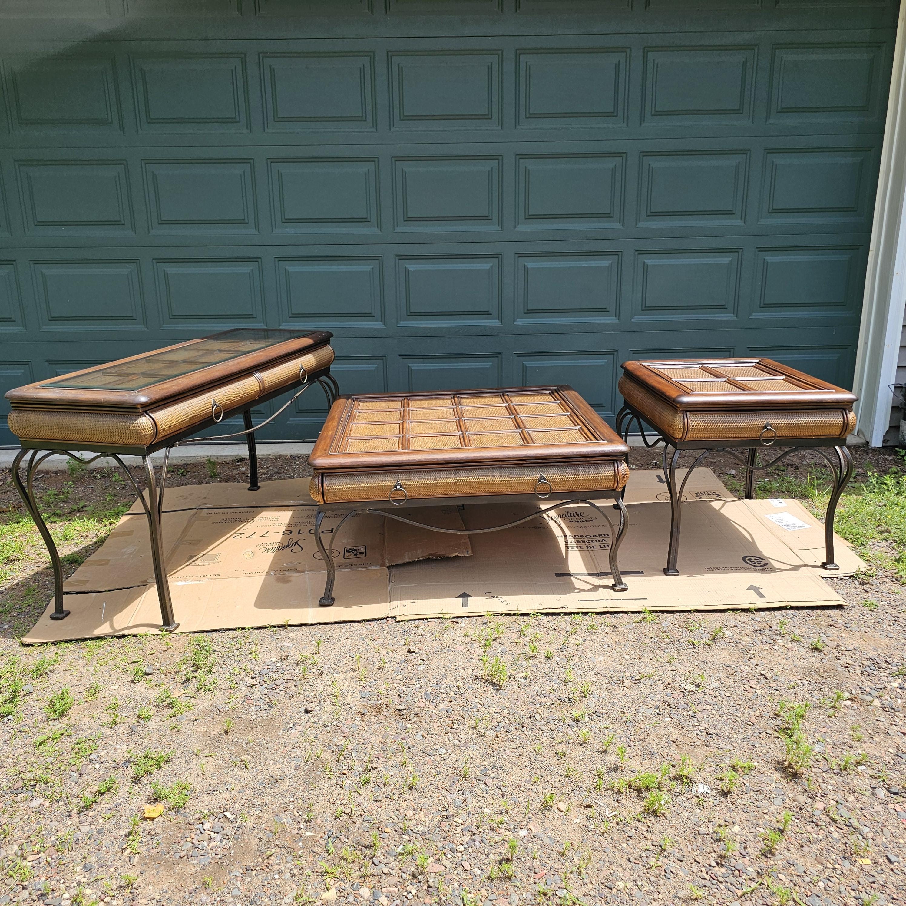 （yskdtc88） Vintage Coffee Table il_fullxfull.7030469623_kbxr.jpg