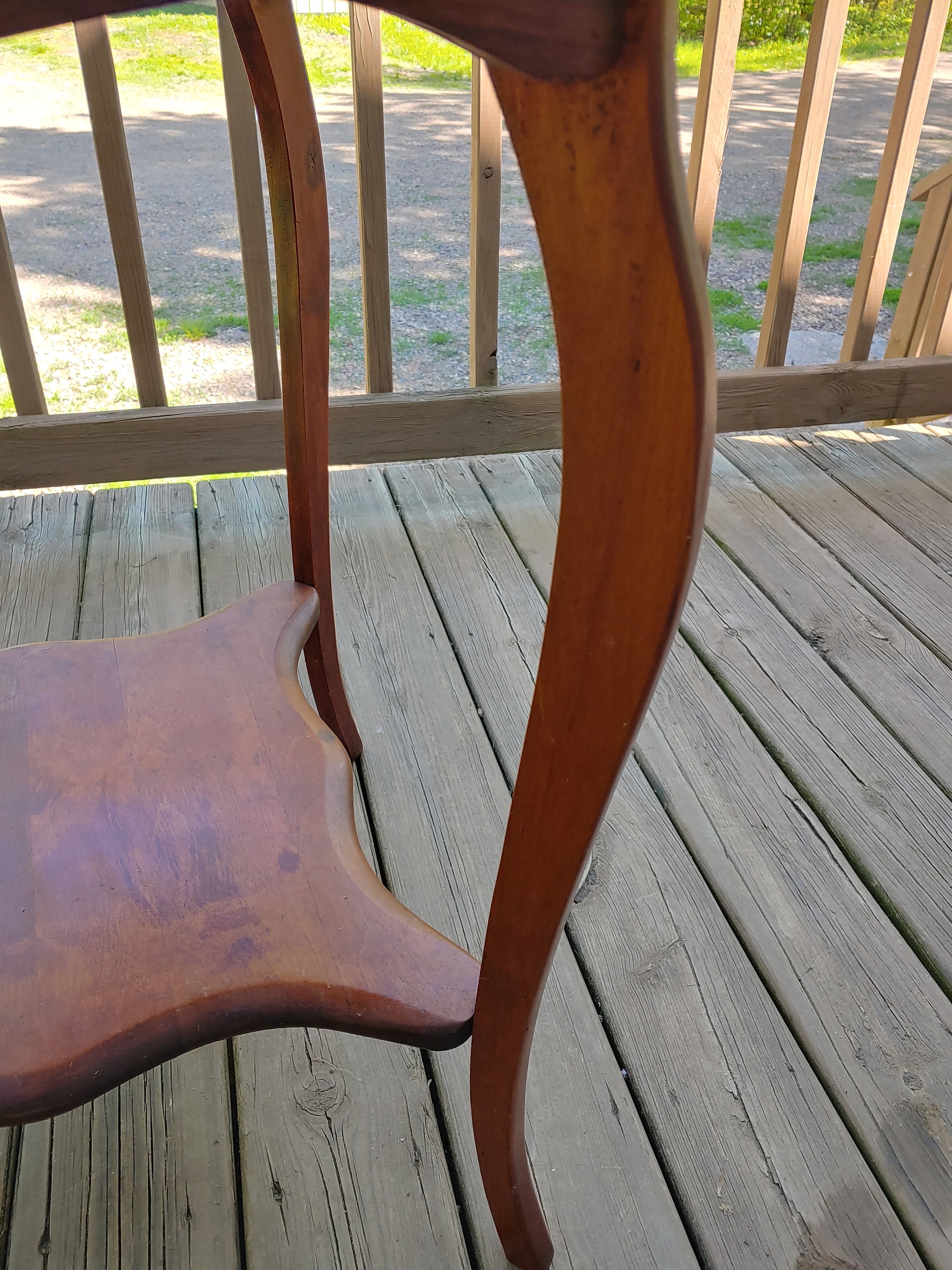 Antique French Country Queen Anne Parlor Side Table Hall Entry End