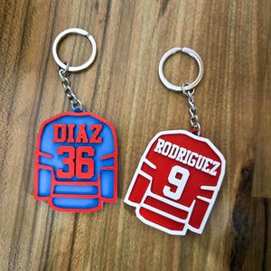 Étiquette de sac porte-clés pour maillot de hockey personnalisée, cadeau imprimé en 3D pour les fans de hockey, cadeau pour enfants, cadeau d'équipe de sport de hockey, étiquette de sac de hockey personnalisée