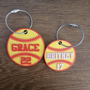 Custom Softball Name Bag Tag Keychain - Great For Girls Softball Team Gifts For Softball Fans Kids Sports Team Party Favors Bag Accessory
