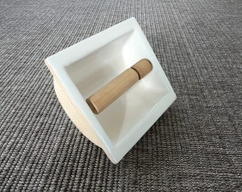 Vintage Mid-century ceramic toilet paper holder.