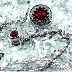 Silver Lapel Pin with Red Gemstones and Chain - Elegant Suit Accessory for Men - Formal Jacket Decoration for Weddings and Events