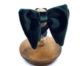 Green Velvet Bow Tie, Formal Events, Wedding Bow Tie Velvet, Groomsmen Bow Tie, Butterfly Velvet Bow Tie Green, Pre Tied Bow Tie Velvet Gift