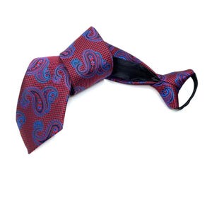 Red Paisley Zipper Tie – Pre-Tied Adjustable Necktie, Easy Wear, Elegant Formal & Business Attire, Stylish Gift for Men, Men&#39;s Office Ties