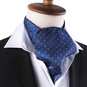 Elegant Blue Ascot Tie for Men – Classic Cravat Scarf with Small Pattern, Formal Wedding Groomsmen Neckwear, Vintage Accessory