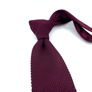 Burgundy Knitten Tie, Wine Color Knit Tie, Groomsmen Knitted Tie Burgundy, Gift for Grooms, Wedding Tie Groomsman Knitten, Knit Necktie Set