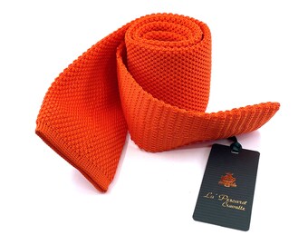 Cravate en tricot orange pour hommes, cravate en tricot pour hommes, cravate de mariage orange, cravate de garçons d’honneur orange, cravate orange tricotée, cravate pour hommes de luxe, cadeau pour lui cravate