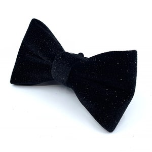 Glitter Black Velvet Bow Tie, Shimmer Wedding Bow Tie, Solid Black Bow Tie, Groomsmen Bowtie, Wedding Bowtie Black, Unique Bow Tie for Mens