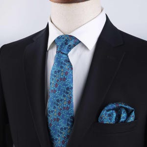 Orange Floral Necktie Set: Elegant Wedding Tie with Pocket Square