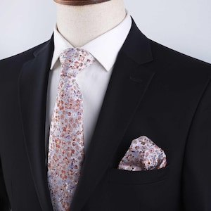 Elegant Floral Tie and Pocket Square Set - Stylish Men&#39;s Necktie for Weddings, Formal Events & Business Attire | Groomsmen Wedding Neckties