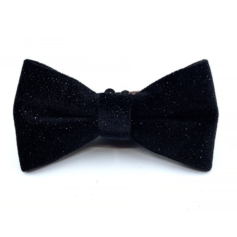 Glitter Black Velvet Bow Tie, Shimmer Wedding Bow Tie, Solid Black Bow Tie, Groomsmen Bowtie, Wedding Bowtie Black, Unique Bow Tie for Mens