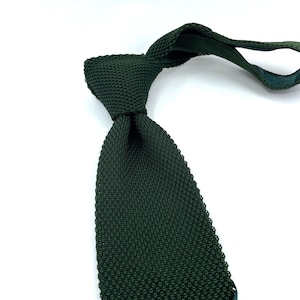 Knitted Tie Green Groomsmen Wedding Tie, Gift for Husband, Mens Birthday Gift, Green Knit Tie, Green Wedding Tie, Green Groomsmen Tie Set