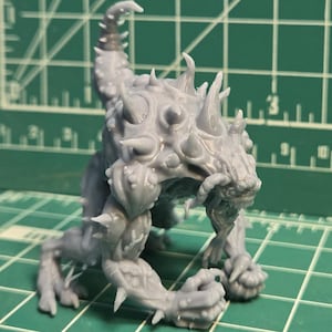 Hulking Voidcrushers (3 Poses / 40, 50, 60mm Sizes / Bundles) | Miniature Wargaming Models