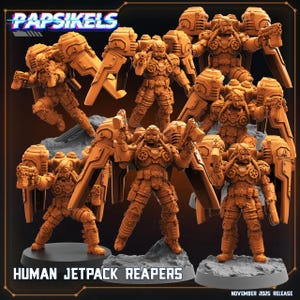Puede incluir: Una colección de miniaturas Human Jetpack Reapers de color marrón anaranjado. Cada figura está equipada con una mochila propulsora, un arma y un respirador. El texto "Papsikels" está en la parte superior y "Human Jetpack Reapers" en la inferior.