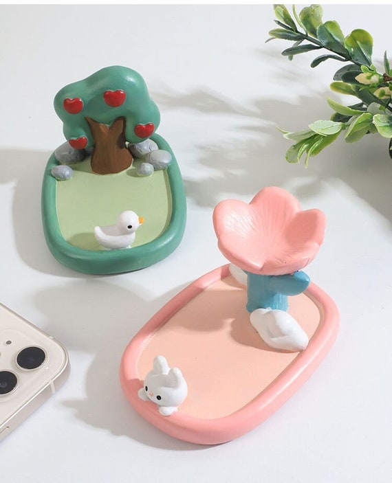 Cute Boy Cell Phone Holder Stand Wooden Smartphone Desk Holder For Mobile  Phones Animal Phone Stand Desk Ornament