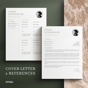Peut inclure: Un mod&egrave;le de CV en noir et blanc avec une lettre de motivation et une section r&eacute;f&eacute;rences. Le CV comprend des coordonn&eacute;es, un titre professionnel et une section pour les r&eacute;f&eacute;rences. La lettre de motivation est adress&eacute;e &agrave; un responsable du recrutement et comprend un paragraphe sur l'exp&eacute;rience et les qualifications du candidat.