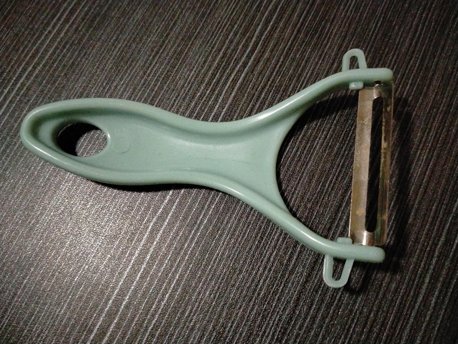 The Pampered Chef Serrated Peeler Etsy