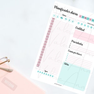 Planificador diario por hora en Español. Dagelijkse planner per uur in het Spaans. Dagelijkse planner Onmogelijke takenlijst. Takenlijst. Maaltijden. Stemming