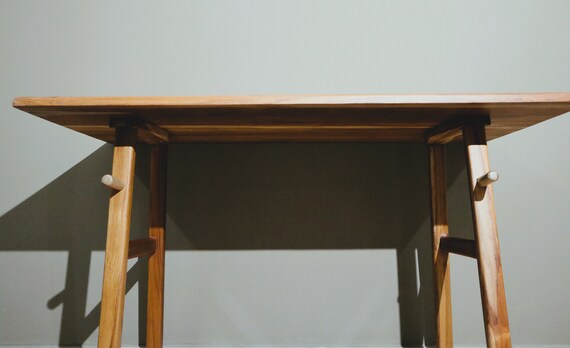 Deskvue Solidwood Desk for Home Office Writing Desk for Living