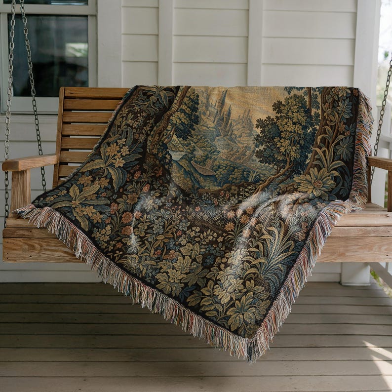 Tapestry Throw Blanket, Vintage Floral Sofa Cover, Decorative Couch Blanket, Rustic Home Decor, Cozy Living Room Accent, Ornate Pattern
