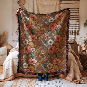 Floral Cotton Woven Blanket: Botanical Tapestry Throw