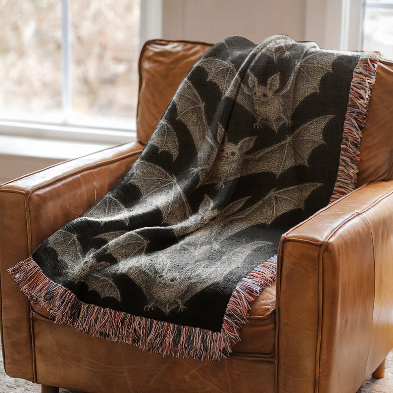Gothic Bat Blanket, Halloween Throw Blanket, Cozy Animal Print Blanket, Living Room Decor, Spooky Goth Home Decoration, Unique Gift