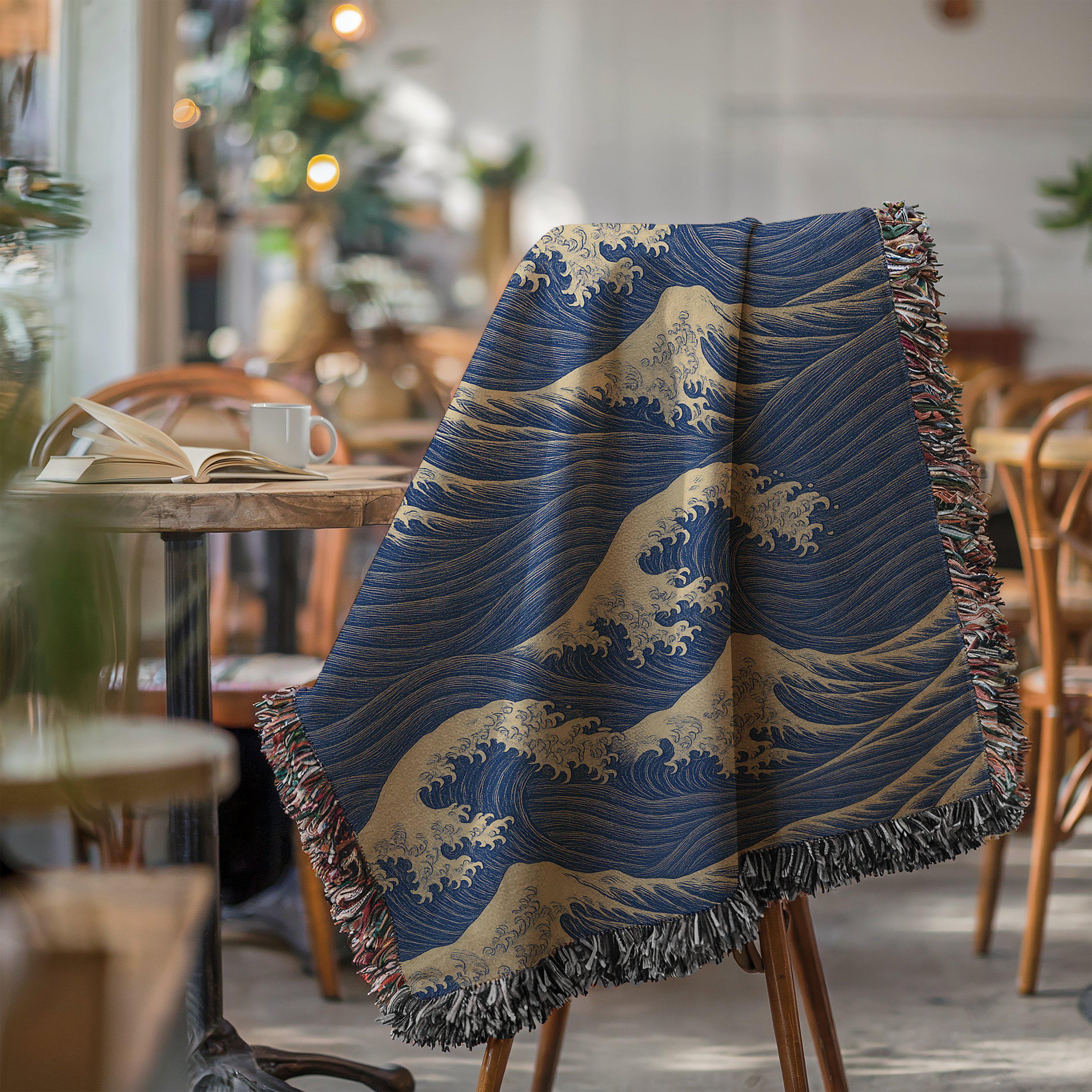 日本の波模様のタペストリー：織りコットンブランケット、海岸風