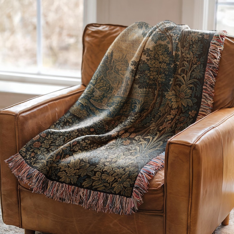 Vintage-inspired tapestry blanket, cozy throw for living room, rustic home decor, floral woven blanket, accent piece, sofa accessory, gift