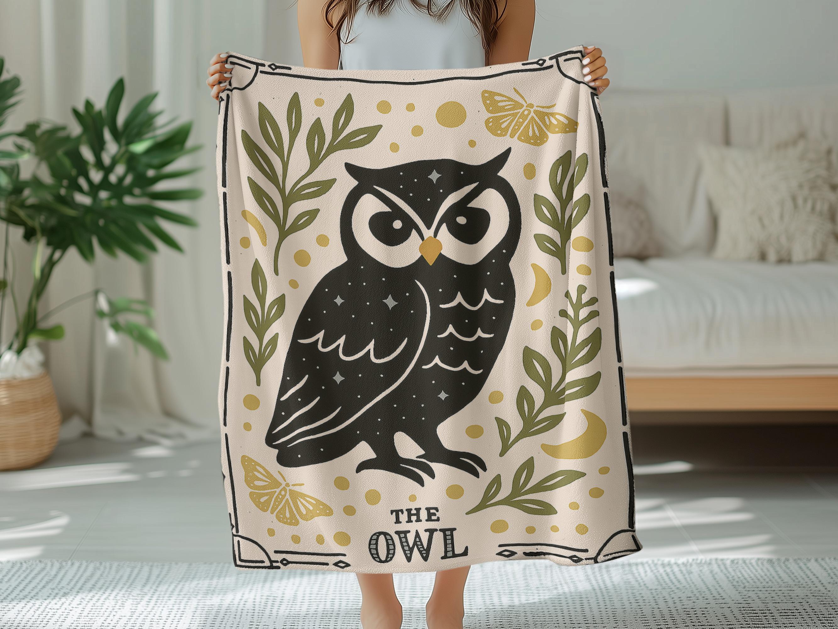 Owl Blanket, Plush Blanket, Boho Decor, Nature Blanket, Literary Gift, Cozy Blanket, Animal Lover, H