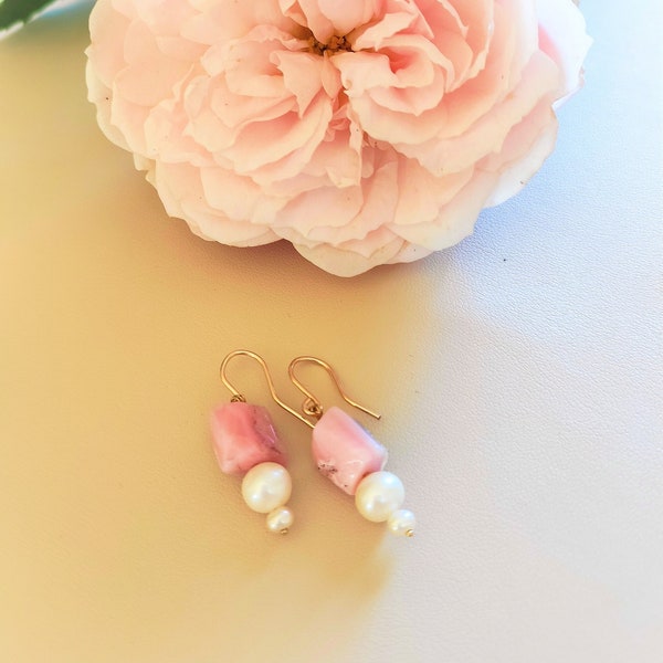 Natürlicher Rosa Opal, Perlen Ohrringe, Handgemachte Ohrringe, Minimalistische Ohrringe, Opalschmuck, Geschenk für Sie, Gold