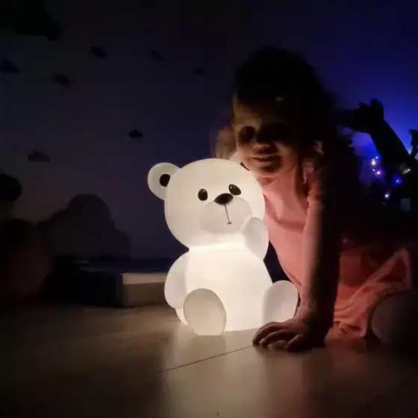 Douce veilleuse LED ours en peluche