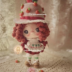 strawberry girl / strawberry doll/amigurumi
