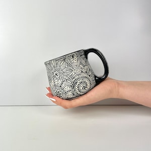 Black Porron 18oz Textured Ceramic Mug - Hand Painted Mug-Handmade Mug-Pottery Mug-Ceramic Mug-Coffee Mug-Handmade Mug-Unique Mug