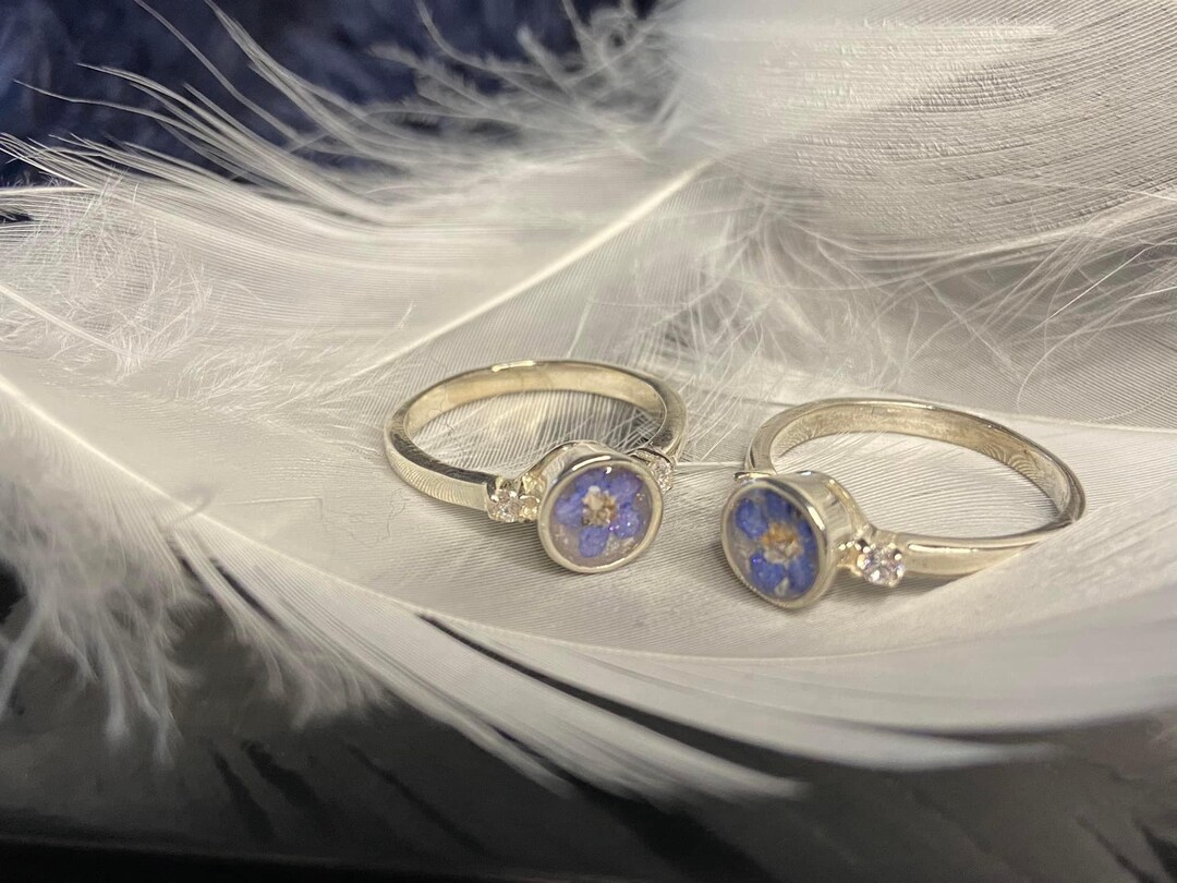 Me Not Cremation Ashes Memorial Ring Etsy