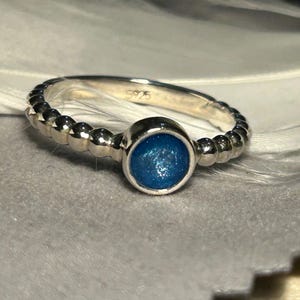 Cremation ashes memorial bobble ring.Pet ashes ring. Pet loss gift.pet lover gift. Memorial jewellery ashes jewellery gift. Ashes ring gift.