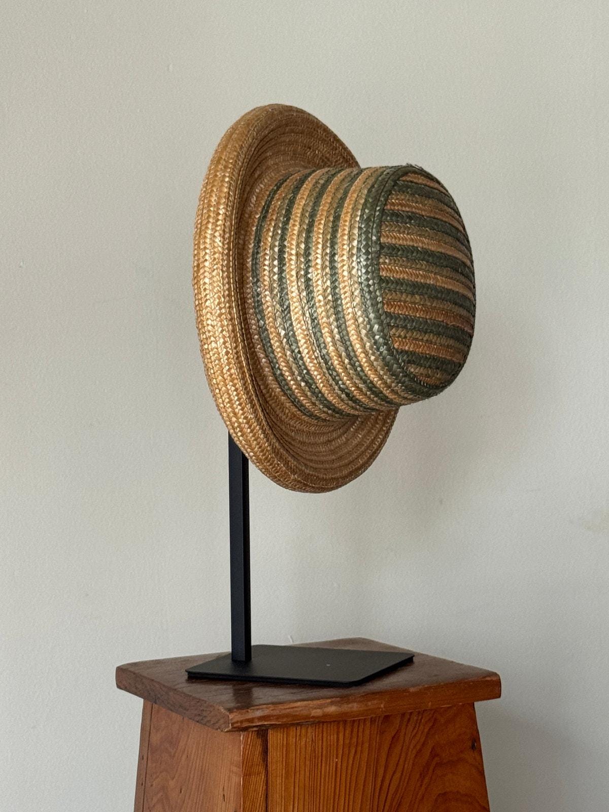 Vintage 1990s Liz Claiborne Green Striped Straw Hat - Etsy  display picture 1
