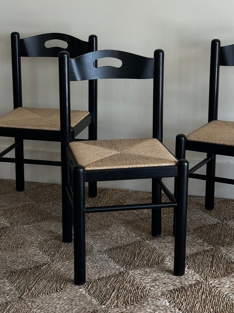 S/4 1980s Black Lacquered & Rush Dining Chairs image 4