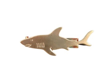 GRAPHICS & MORE Mosaic Lily Shark Tropical Island Surf Round Tie Bar Clip Clasp Tack Silver Color Plated GRAPHICS & MORE Mosaic Lily Shark Tropical Island Surf Round Tie Bar Clip Clasp Tack Silver Color Plated