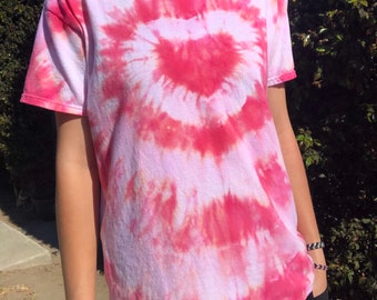Light Pink/Hot Pink Tie Dye T-Shirt