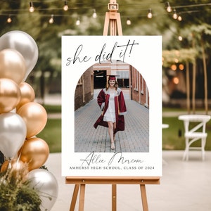 Senior Picture Graduation Sign | Graduation Party Welcome Sign | Graduation Party Photo Sign | Printed Grad Party Sign | Physical Event sign