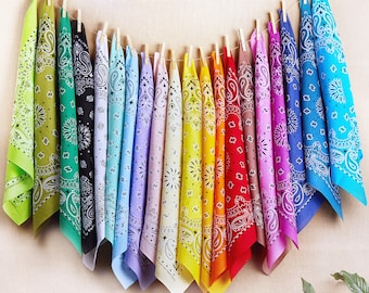 BANDANA Paisley Mandala – reine Baumwolle – hervorragende Dicke – 20 exklusive Farben – individuelle, umweltfreundlich gestaltete Kraft-Verpackung