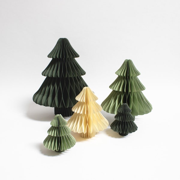 Papier Baum, minimalistischer Weihnachtsbaum, nachhaltige Tischdekoration aus Papier, natur