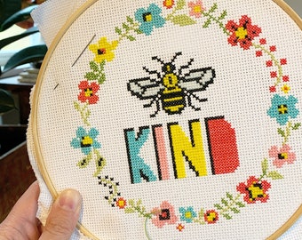 Bee Kind Kit Punto Croce