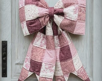 The Big Giant Quilted Bow Paper Pattern | LGC-TBGQB | Lindsey Grace | Jelly Roll | Door Decor | Rusty