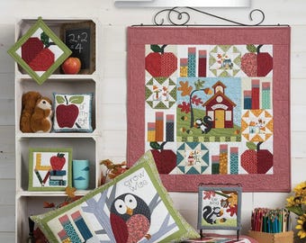 Schoolhouse Haven on Wander Lane - Block 9 Pattern | 12 Month BOM