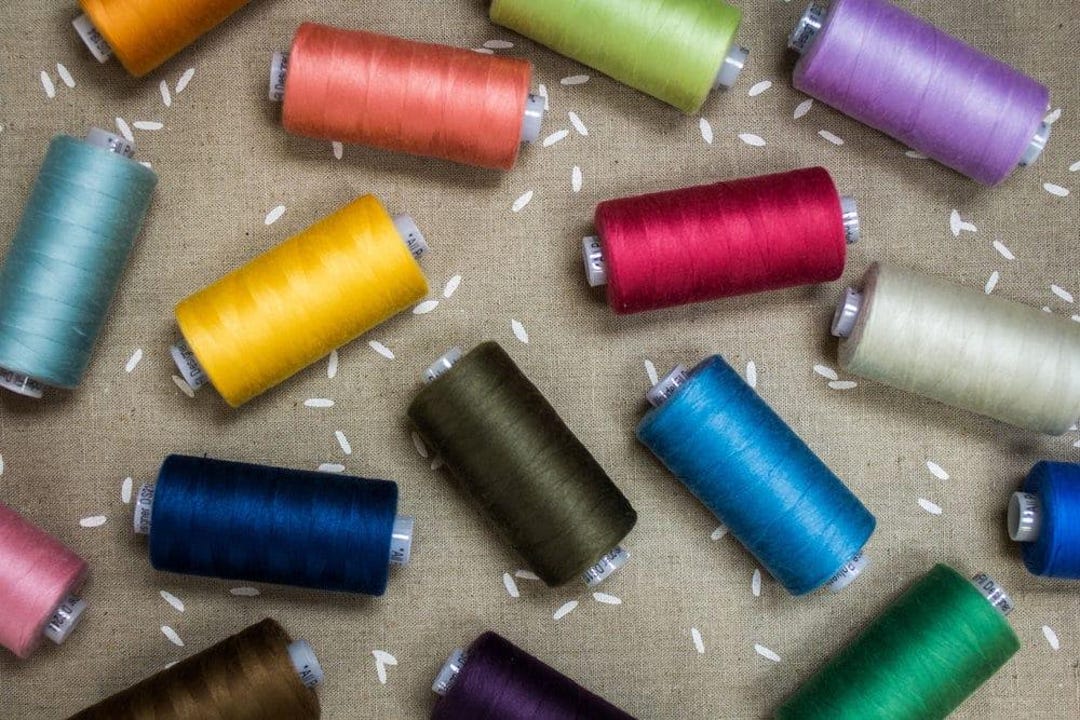 Thread Collection Colours DESIGNER™ Thread Collection 210 Colors | Wonderfil | Polyester 40wt ...