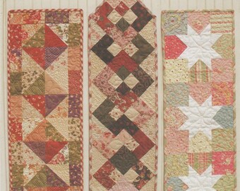 Little Charmers 2 Pattern | ANK265 | Anka's Treasures Heather Peterson | Charm Pack Friendly Table Runner | Rusty
