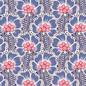 COTTON BEACH Ocean Flower Blue l BTY 100335 | Tone Finnanger TiLDA | Norway Beach Shells Ocean Indian Wood Block Free Pattern